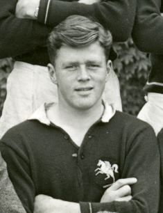 D R Phillips (Football 1948).